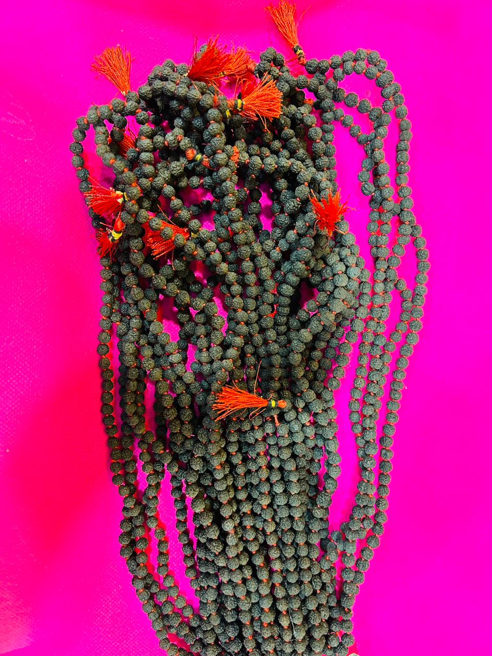 Chains & Rings 13